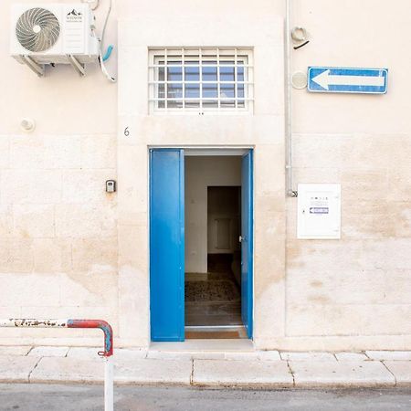 Senso Unico: Nuovo Appartamentino In Centro Bisceglie Exterior foto